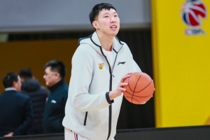 周琦：之前在东莞度过了很开心的1年 这里有宏远这个11冠王的球队