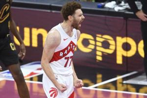 外线神准！猛龙前锋巴特尔三分6中6砍下20分 正负值+28最高