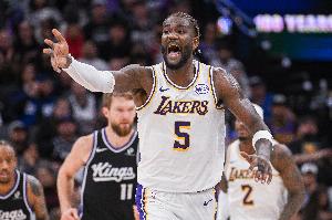 下半场没打！艾顿仅出战17分钟6中4拿9分 无篮板入账