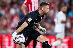 乌奈-西蒙：毕巴最信任自己培养的球员 尼科很优秀受关注是正常的