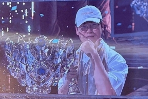 Guma姐姐：我从未怀疑过，你一直是世界第一AD；今年辛苦了