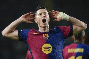 莱万：我们和皇马的积分差距缩小了2分，接下来有两周时间调整