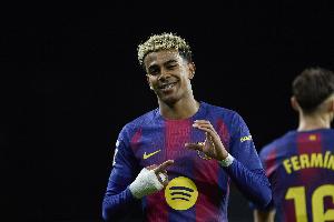 西班牙总监谈亚马尔：队医未向我们告知该球员的任何检测结果