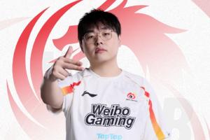 孽恋呼吸微博下铁粉留言一个月 从S赛嘲讽呼吸退役 到今日哭着求呼吸找工作