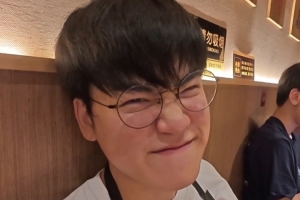 Gumayusi：本想做烬皮肤的，讽刺的是一局烬和卢锡安也没用过