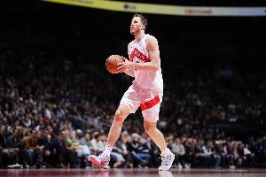 这也就是赢了！猛龙全队丢了16个罚球 42罚26中&命中率仅61.9%