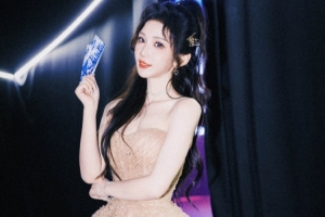 KPL解说小鹿晒照：零零碎碎的鹿和满满当当的爱