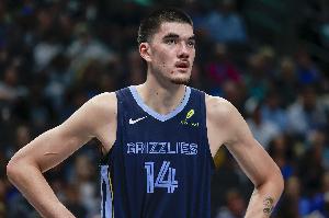 欢迎回来！莫兰特借掩护助飞埃迪空接重扣 后者赛季首秀拿首分