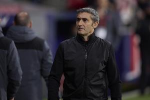 毕巴主帅：这场比赛对我们毫无积极因素，桑塞特并非故意踢费尔明