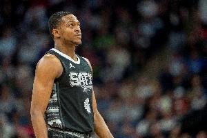 马刺今日仅17助攻 连续20+助攻场次的历史最长纪录定格在237场