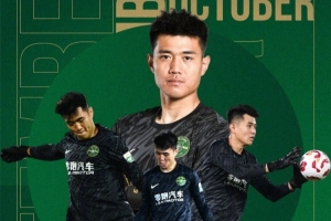 中超官方：赵博、王国明并列当选中超9/10月最佳守门员