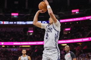 狂轰滥炸！魔术第二节单节砍下51分 刷新队史单节得分纪录