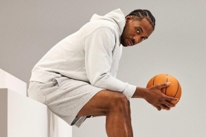 莱昂纳德谈签名鞋设计：女儿喜欢网球 所以我的签名鞋带网球风格