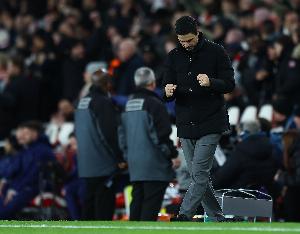 本赛季各项赛事阿森纳通过角球已进10球，比五大联赛任何球队都多