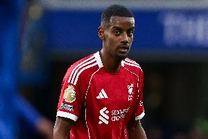 标王迷失！伊萨克国家队俱乐部双线低迷，14场进1球为联赛杯破门