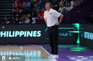 媒体人：郭士强得动员大家别有思想包袱 别想着一棒子把对手闷倒