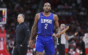 是否会让小卡打更长时间？卢：今天不会 这需要医疗团队的评估