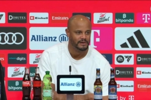 阵容单薄影响轮换？孔帕尼：输给枪手才这么问 诺伊尔杯赛将首发