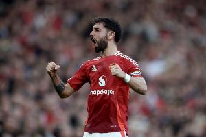 五大联赛仅2人5次助攻+30次创造机会+传球成功率85%：B费、居莱尔