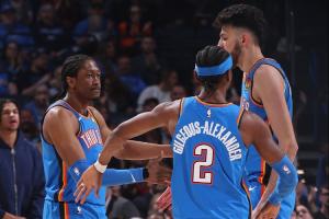 🥴不堪重富！雷霆未来六年有11个首轮 收割球队高达7支！