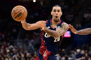 阿特金森谈泰森：我们挖到宝了 他是最极致的角色球员范本