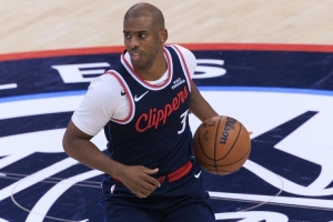 美记：快船在尝试所有交易可能性之前 可能不会裁掉保罗