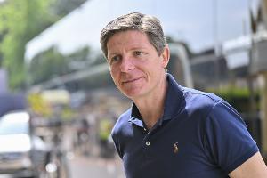 格拉斯纳：水晶宫过去18个月卖球员收入1.8亿镑 球员们想冲击欧战