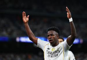 库尔图瓦声援维尼修斯：他今天相当克制，但我们不是机器也有情绪