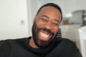 终究是错付了！保罗IG晒出昔日“空接三巨头”开视频大笑照😃