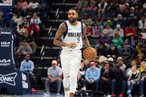 10分！基德：拉塞尔打得分后卫既能作为额外持球点也是一个射手