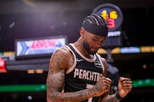 尽力局！沃克18中7&三分7中2拿到全队最高21分 另有5板3助1断