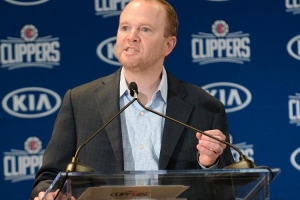 A·史密斯：弗兰克是快船毒瘤 保罗会直视他然后说”你TM没做好“