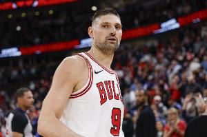 内线这效率？武切维奇18中6拿到16分11板2断 6次失误