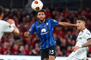 佩杜拉：埃德森的合同在2027年到期，经纪人拒绝和亚特兰大谈续约