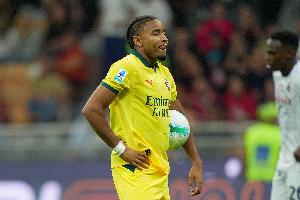 隆戈：恩昆库最早在冬窗离开米兰，米兰想要能进更多球的首发中锋