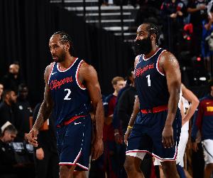 船记吐槽：快船再次下半场崩盘 他们总能找到下半场输球的方法