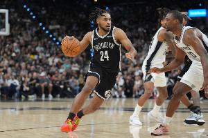 篮网官方：卡梅隆·托马斯恢复场上训练 两周后接受复查