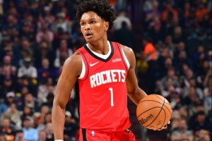 媒体人：少了申京进攻开发是大问题 阿门现阶段不是打1号位那块料