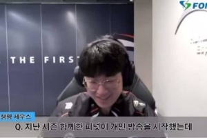 zeus：旺乎哥现在直播做的挺有趣的 我也会时不时看看为他应援的