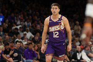 奥特：我们希望把关键球交给吉莱斯皮 他一直为自己设定新标准