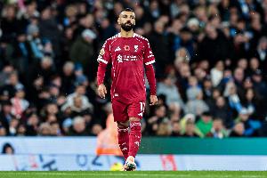 沙特媒体：新月谈判萨拉赫转会的传闻不实，该讨论纯属浪费时间