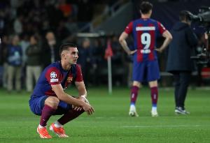 世体：弗里克本赛季特别推行轮换策略，计划费兰和莱万轮流出战