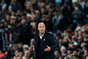 斯洛特执教利物浦第6次欧冠半场互交白卷，此前5场全胜+一球未失