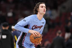 本赛季球员入选全明星概率：吉迪64% 阿夫迪亚55% 鲍威尔54%