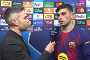 佩德里：巴萨上半场踢得不好，下半场在中路增加人手才掌控比赛