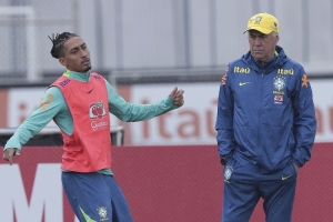 拉菲尼亚谈世界杯小组对手：不会说哪支球队比其他球队更难对付