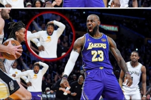 詹姆斯惊天隔扣科内特 场边的布朗尼被惊出表情包😱