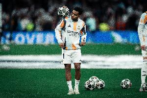 记者：罗德里戈状态差因缺乏球队关爱，他深爱皇马希望在皇马退役