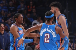 NBA杯1/4决赛！雷霆vs太阳首发：SGA/华莱士/多特/杰伦威/切特