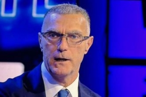 贝尔戈米：执教皇马承受的是世界上最大的压力，你的时间会很少